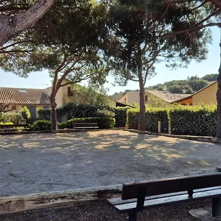 Avec Parking Et Piscine, A 5 Minutes De La La Leucate